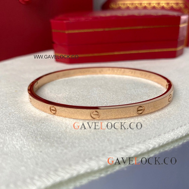AAA Cartier Love Narrow Bracelet Rose Gold & No screw